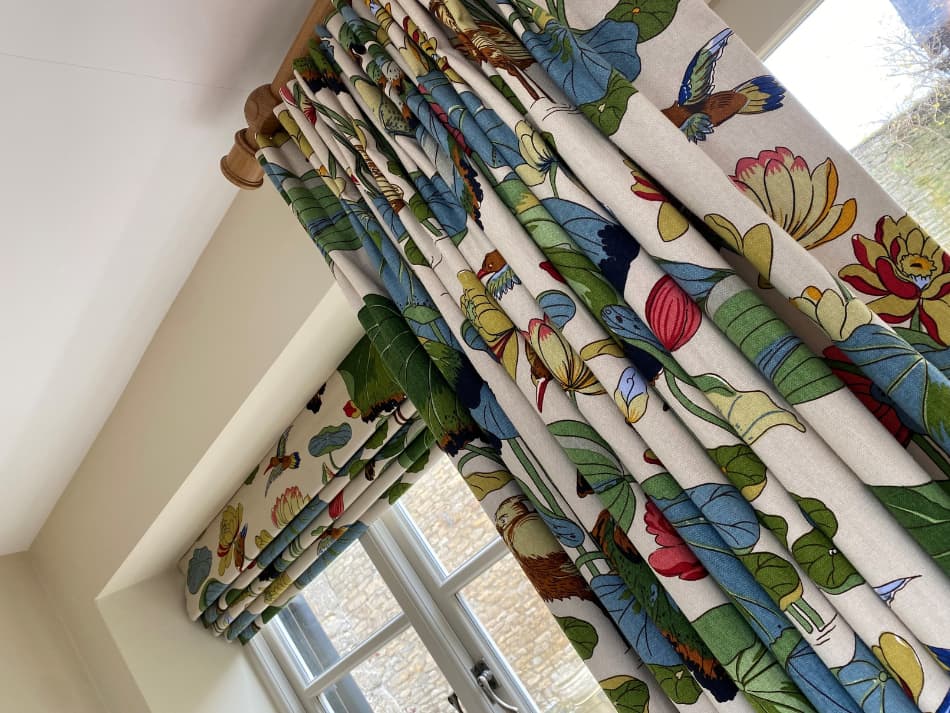 Country Cottage Lined and Interlined Curtains and Roman Blinds - Woosters Interiors